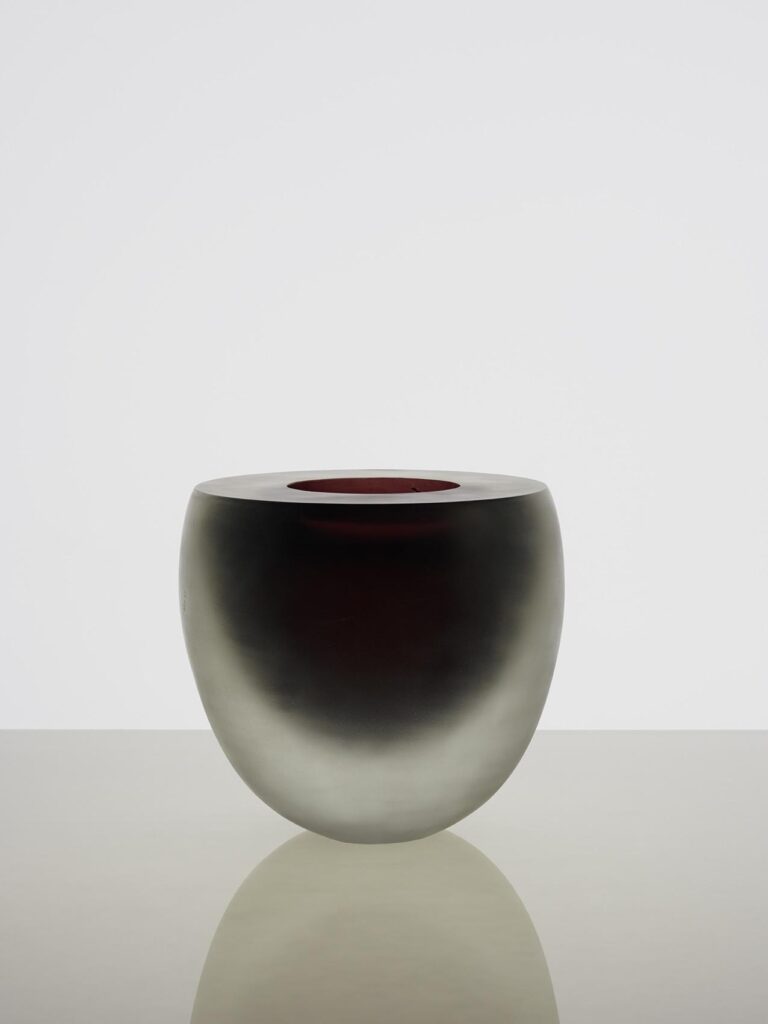 Robert Wilson, Concept B, 1994-2003, glass 